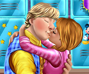 game Anna and Kristoff sweet kissing