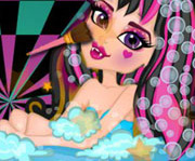 game Draculaura Sweet 16 Prep