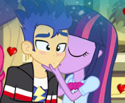 game Equestria Sweet Kiss